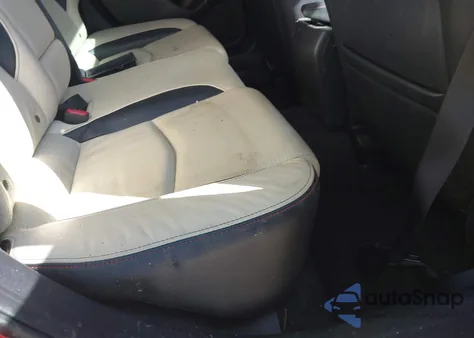 2014 Mazda Mazda3 S Grand Touring z USA, uszkodzony, nr VIN JM1BM1M37E1101920